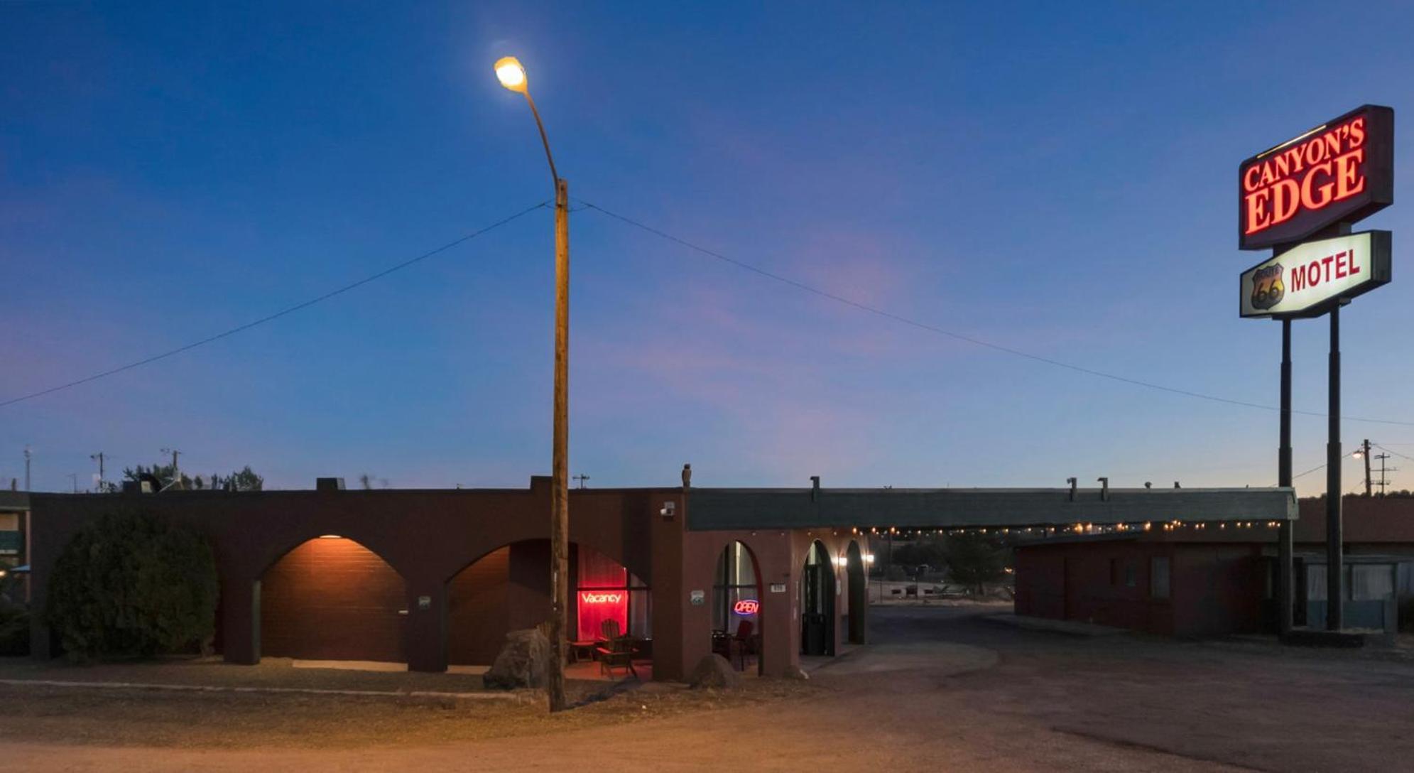 Canyon'S Edge Route 66 Motel Ash Fork Exterior foto